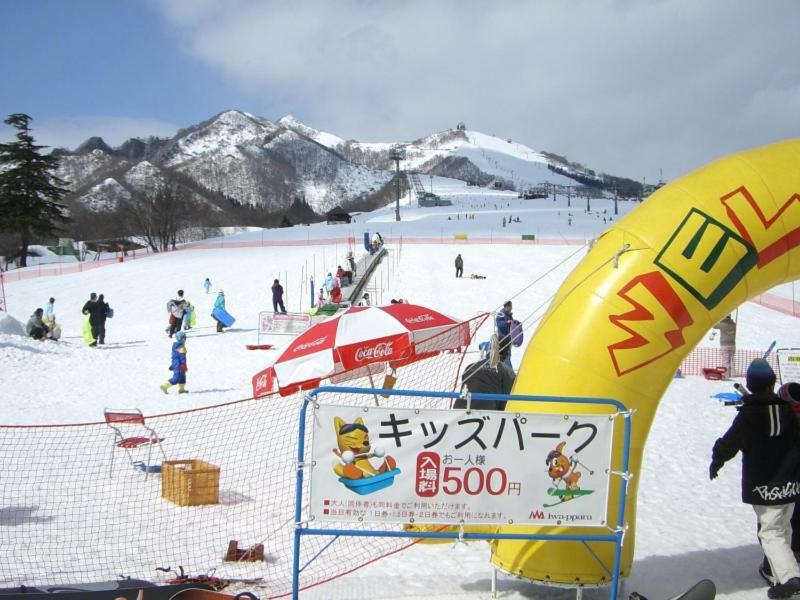 Hotel Chalet Yuzawa Ginsui المظهر الخارجي الصورة